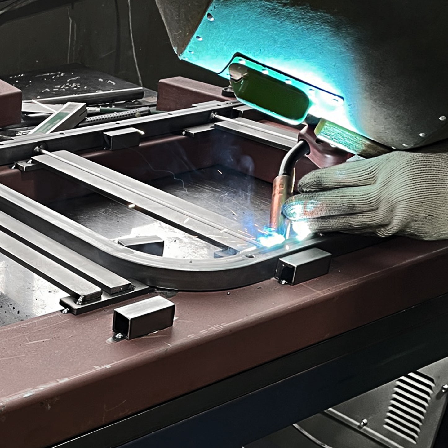 LUGSJAPAN 伸縮式ランドリーラック4段 燕三条